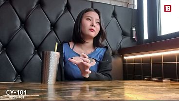 19yro Tattoo Girl’s first sex video